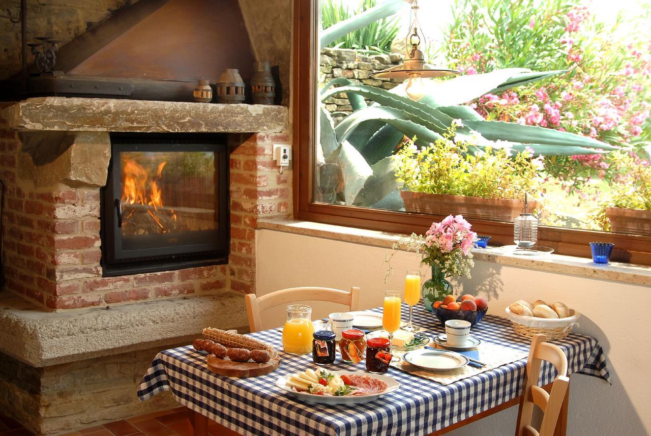 Agriturismo Sondrea Sinio Ngoại thất bức ảnh