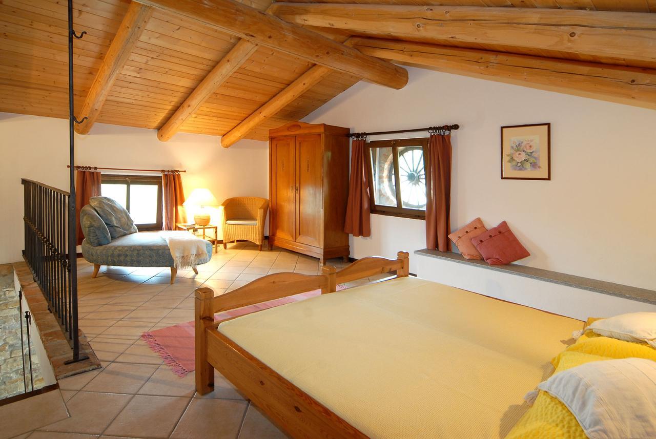 Agriturismo Sondrea Sinio Ngoại thất bức ảnh